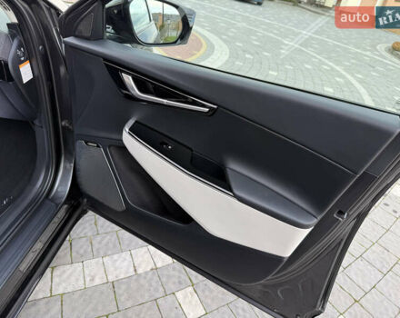 Черный Киа EV6, объемом двигателя 0 л и пробегом 54 тыс. км за 23999 $, фото 50 на Automoto.ua