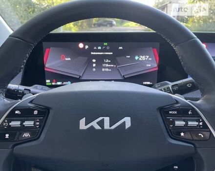 Черный Киа EV6, объемом двигателя 0 л и пробегом 16 тыс. км за 39999 $, фото 40 на Automoto.ua