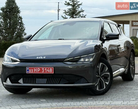 Черный Киа EV6, объемом двигателя 0 л и пробегом 54 тыс. км за 23999 $, фото 9 на Automoto.ua