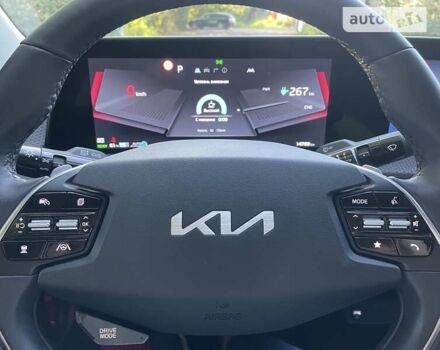 Черный Киа EV6, объемом двигателя 0 л и пробегом 16 тыс. км за 39999 $, фото 38 на Automoto.ua