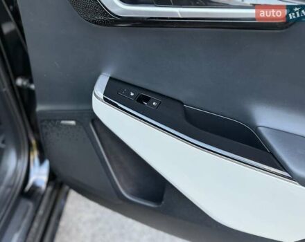 Черный Киа EV6, объемом двигателя 0 л и пробегом 94 тыс. км за 26300 $, фото 38 на Automoto.ua