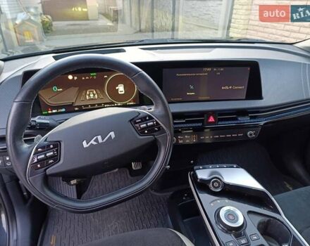 Черный Киа EV6, объемом двигателя 0 л и пробегом 191 тыс. км за 22750 $, фото 22 на Automoto.ua