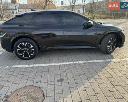 Черный Киа EV6, объемом двигателя 0 л и пробегом 80 тыс. км за 29500 $, фото 10 на Automoto.ua