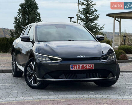 Черный Киа EV6, объемом двигателя 0 л и пробегом 54 тыс. км за 23999 $, фото 1 на Automoto.ua