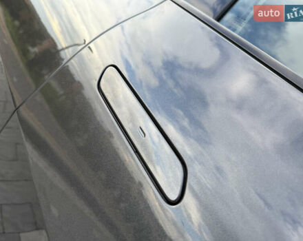 Черный Киа EV6, объемом двигателя 0 л и пробегом 54 тыс. км за 23999 $, фото 7 на Automoto.ua