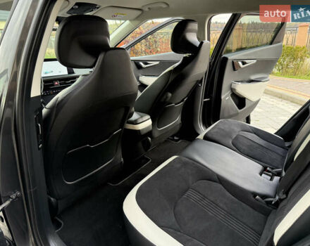 Черный Киа EV6, объемом двигателя 0 л и пробегом 54 тыс. км за 23999 $, фото 41 на Automoto.ua