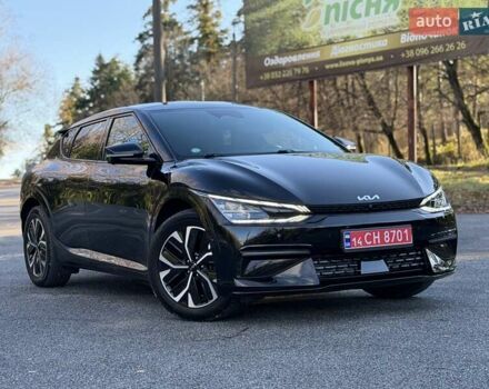 Черный Киа EV6, объемом двигателя 0 л и пробегом 94 тыс. км за 26300 $, фото 6 на Automoto.ua