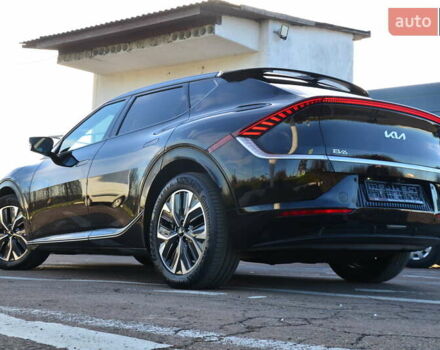 Черный Киа EV6, объемом двигателя 0 л и пробегом 79 тыс. км за 25450 $, фото 34 на Automoto.ua