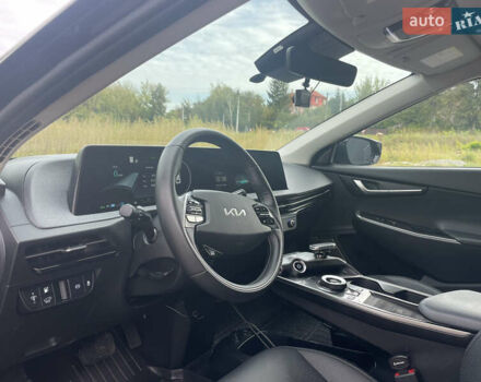 Чорний Кіа EV6, об'ємом двигуна 0 л та пробігом 59 тис. км за 25500 $, фото 115 на Automoto.ua
