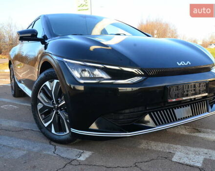Черный Киа EV6, объемом двигателя 0 л и пробегом 79 тыс. км за 25450 $, фото 3 на Automoto.ua