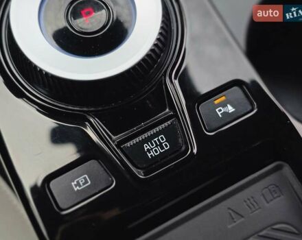 Черный Киа EV6, объемом двигателя 0 л и пробегом 55 тыс. км за 25500 $, фото 77 на Automoto.ua