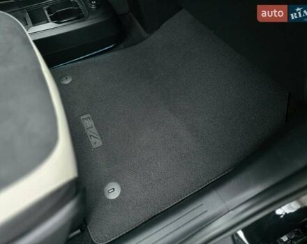 Черный Киа EV6, объемом двигателя 0 л и пробегом 55 тыс. км за 25500 $, фото 60 на Automoto.ua