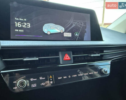 Черный Киа EV6, объемом двигателя 0 л и пробегом 129 тыс. км за 24999 $, фото 29 на Automoto.ua