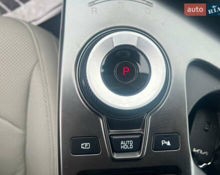 Чорний Кіа EV6, об'ємом двигуна 0 л та пробігом 59 тис. км за 25340 $, фото 26 на Automoto.ua