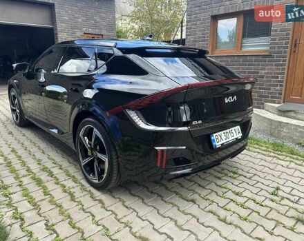 Черный Киа EV6, объемом двигателя 0 л и пробегом 50 тыс. км за 29500 $, фото 2 на Automoto.ua