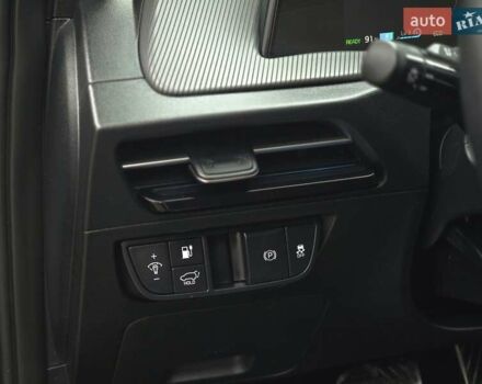 Черный Киа EV6, объемом двигателя 0 л и пробегом 55 тыс. км за 25500 $, фото 71 на Automoto.ua