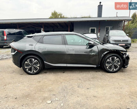 Черный Киа EV6, объемом двигателя 0 л и пробегом 123 тыс. км за 18900 $, фото 5 на Automoto.ua