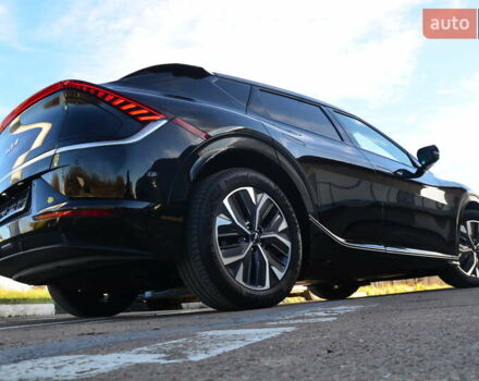 Черный Киа EV6, объемом двигателя 0 л и пробегом 79 тыс. км за 25450 $, фото 28 на Automoto.ua