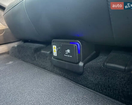 Черный Киа EV6, объемом двигателя 0 л и пробегом 129 тыс. км за 24999 $, фото 42 на Automoto.ua