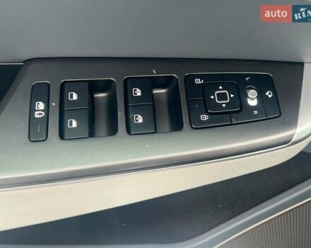 Чорний Кіа EV6, об'ємом двигуна 0 л та пробігом 59 тис. км за 25340 $, фото 17 на Automoto.ua
