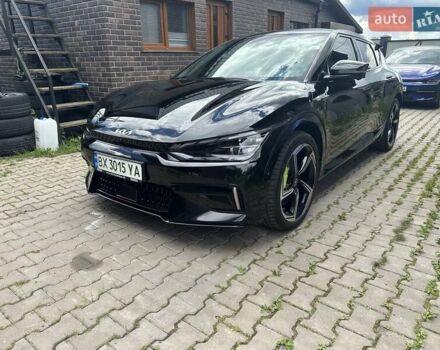 Черный Киа EV6, объемом двигателя 0 л и пробегом 50 тыс. км за 29500 $, фото 1 на Automoto.ua