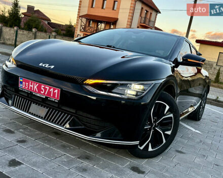 Черный Киа EV6, объемом двигателя 0 л и пробегом 129 тыс. км за 24999 $, фото 7 на Automoto.ua
