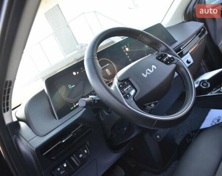 Черный Киа EV6, объемом двигателя 0 л и пробегом 79 тыс. км за 25450 $, фото 35 на Automoto.ua