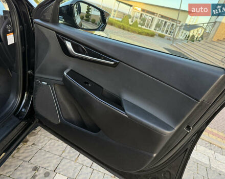 Черный Киа EV6, объемом двигателя 0 л и пробегом 59 тыс. км за 25799 $, фото 45 на Automoto.ua