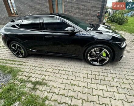 Черный Киа EV6, объемом двигателя 0 л и пробегом 50 тыс. км за 29500 $, фото 5 на Automoto.ua