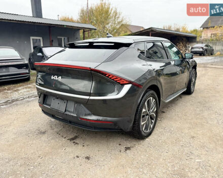 Черный Киа EV6, объемом двигателя 0 л и пробегом 123 тыс. км за 18900 $, фото 7 на Automoto.ua