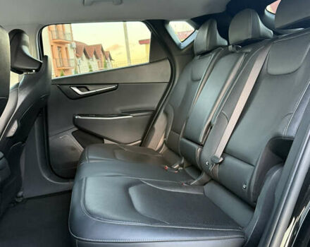 Черный Киа EV6, объемом двигателя 0 л и пробегом 129 тыс. км за 24999 $, фото 46 на Automoto.ua