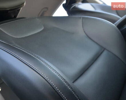 Черный Киа EV6, объемом двигателя 0 л и пробегом 79 тыс. км за 25450 $, фото 59 на Automoto.ua