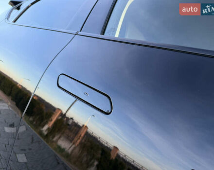 Черный Киа EV6, объемом двигателя 0 л и пробегом 59 тыс. км за 25799 $, фото 7 на Automoto.ua