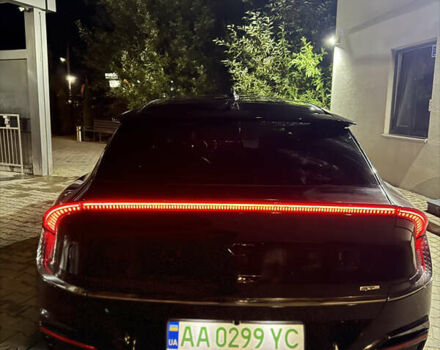 Черный Киа EV6, объемом двигателя 0 л и пробегом 60 тыс. км за 29000 $, фото 3 на Automoto.ua