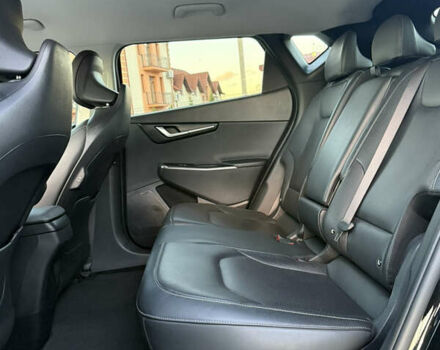 Черный Киа EV6, объемом двигателя 0 л и пробегом 129 тыс. км за 25555 $, фото 37 на Automoto.ua