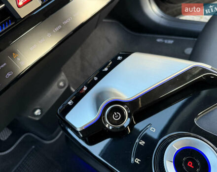 Черный Киа EV6, объемом двигателя 0 л и пробегом 59 тыс. км за 25799 $, фото 36 на Automoto.ua