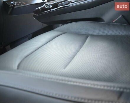 Черный Киа EV6, объемом двигателя 0 л и пробегом 79 тыс. км за 25450 $, фото 40 на Automoto.ua