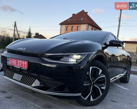 Черный Киа EV6, объемом двигателя 0 л и пробегом 129 тыс. км за 25555 $, фото 2 на Automoto.ua