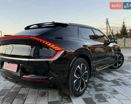 Черный Киа EV6, объемом двигателя 0 л и пробегом 129 тыс. км за 25555 $, фото 16 на Automoto.ua