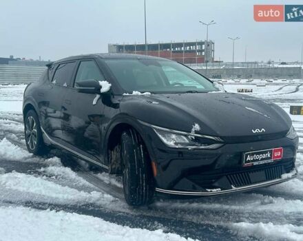 Чорний Кіа EV6, об'ємом двигуна 0 л та пробігом 59 тис. км за 25340 $, фото 13 на Automoto.ua