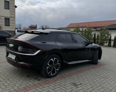 Черный Киа EV6, объемом двигателя 0 л и пробегом 78 тыс. км за 26500 $, фото 8 на Automoto.ua