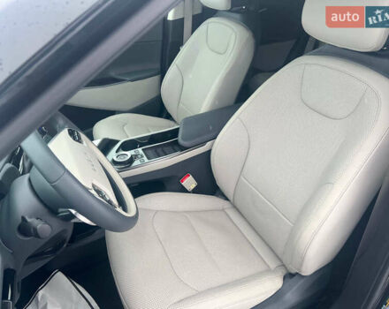 Чорний Кіа EV6, об'ємом двигуна 0 л та пробігом 59 тис. км за 25340 $, фото 29 на Automoto.ua