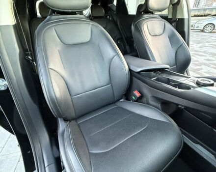 Черный Киа EV6, объемом двигателя 0 л и пробегом 129 тыс. км за 25555 $, фото 43 на Automoto.ua