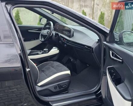 Черный Киа EV6, объемом двигателя 0 л и пробегом 55 тыс. км за 25500 $, фото 56 на Automoto.ua