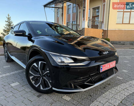 Черный Киа EV6, объемом двигателя 0 л и пробегом 59 тыс. км за 25799 $, фото 1 на Automoto.ua