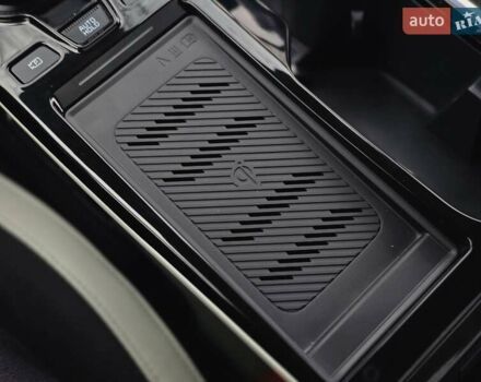 Черный Киа EV6, объемом двигателя 0 л и пробегом 55 тыс. км за 25500 $, фото 76 на Automoto.ua