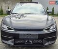 Черный Киа EV6, объемом двигателя 0 л и пробегом 55 тыс. км за 25500 $, фото 4 на Automoto.ua
