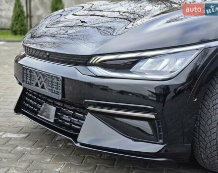 Черный Киа EV6, объемом двигателя 0 л и пробегом 55 тыс. км за 25500 $, фото 21 на Automoto.ua