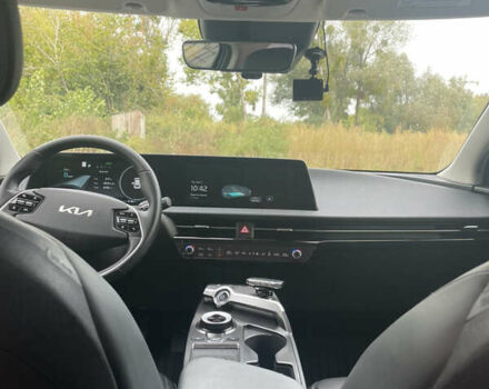 Чорний Кіа EV6, об'ємом двигуна 0 л та пробігом 59 тис. км за 25500 $, фото 99 на Automoto.ua