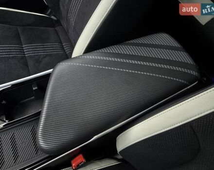 Черный Киа EV6, объемом двигателя 0 л и пробегом 55 тыс. км за 25500 $, фото 73 на Automoto.ua